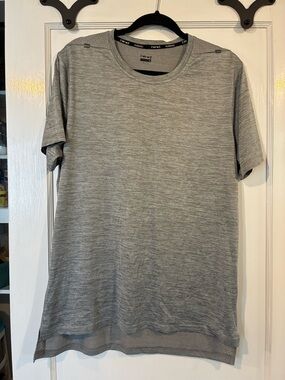Hind Gray Short Sleeve Crew Neck Tee - Running